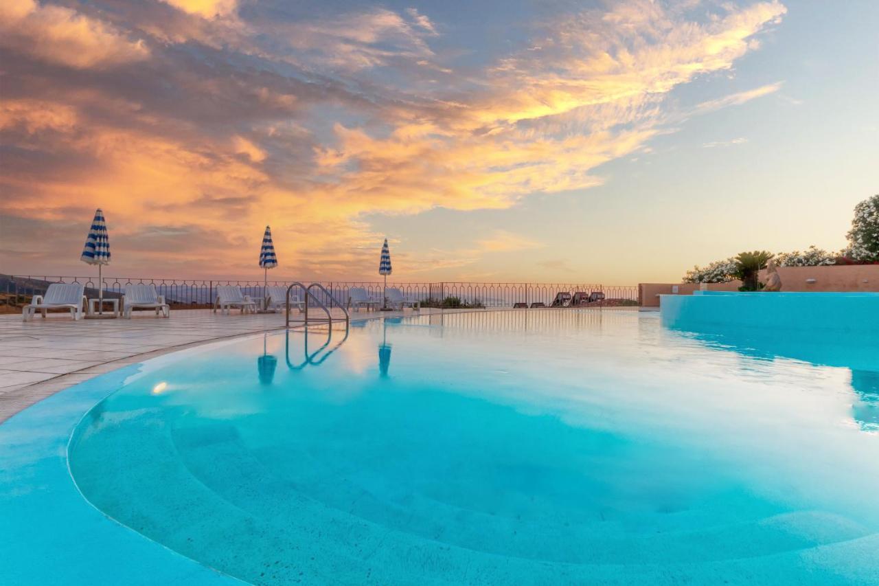 Residence Pala Stiddata With Panoramic Swimming Pool Trinità dʼAgultu Buitenkant foto